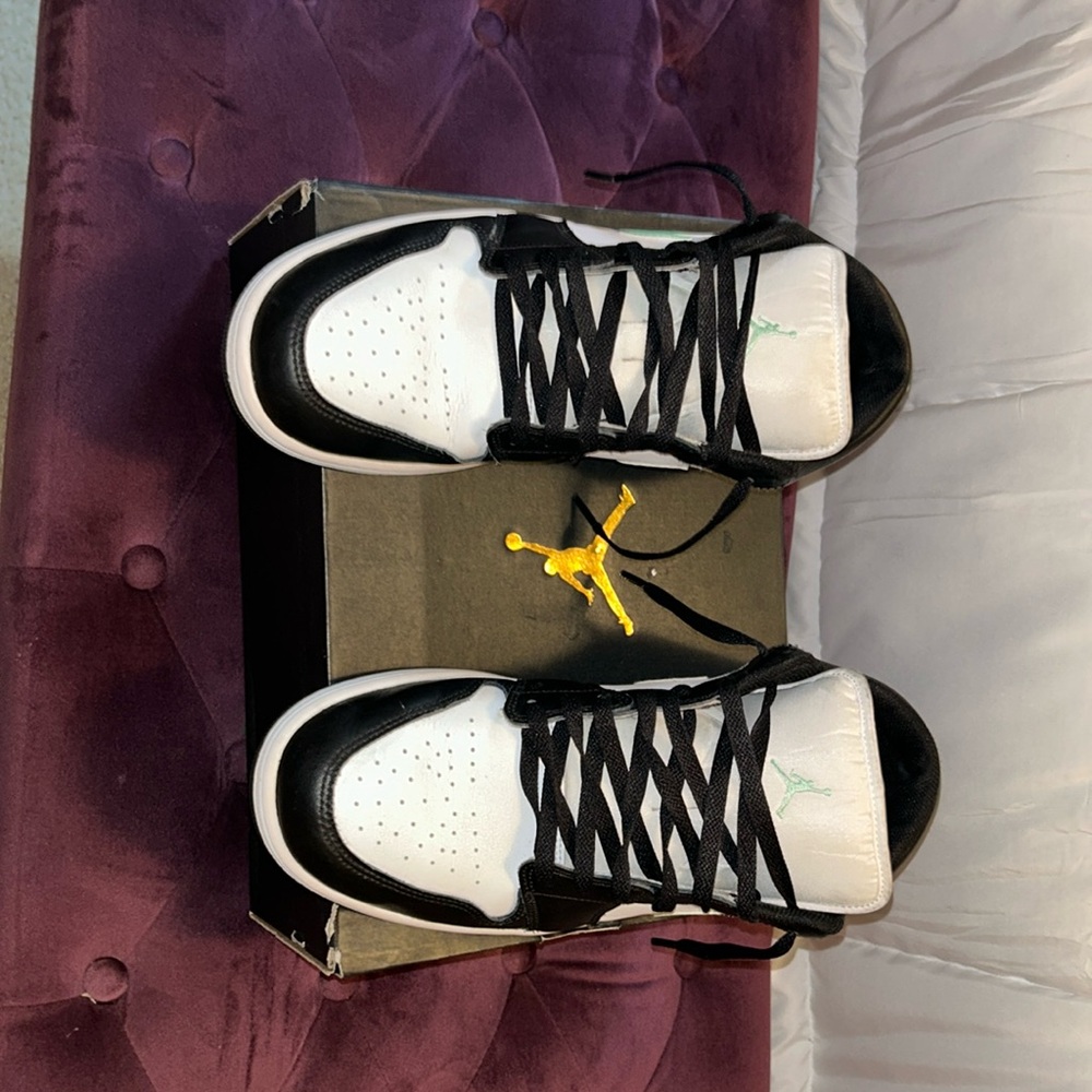 Air Jordan 1 Low